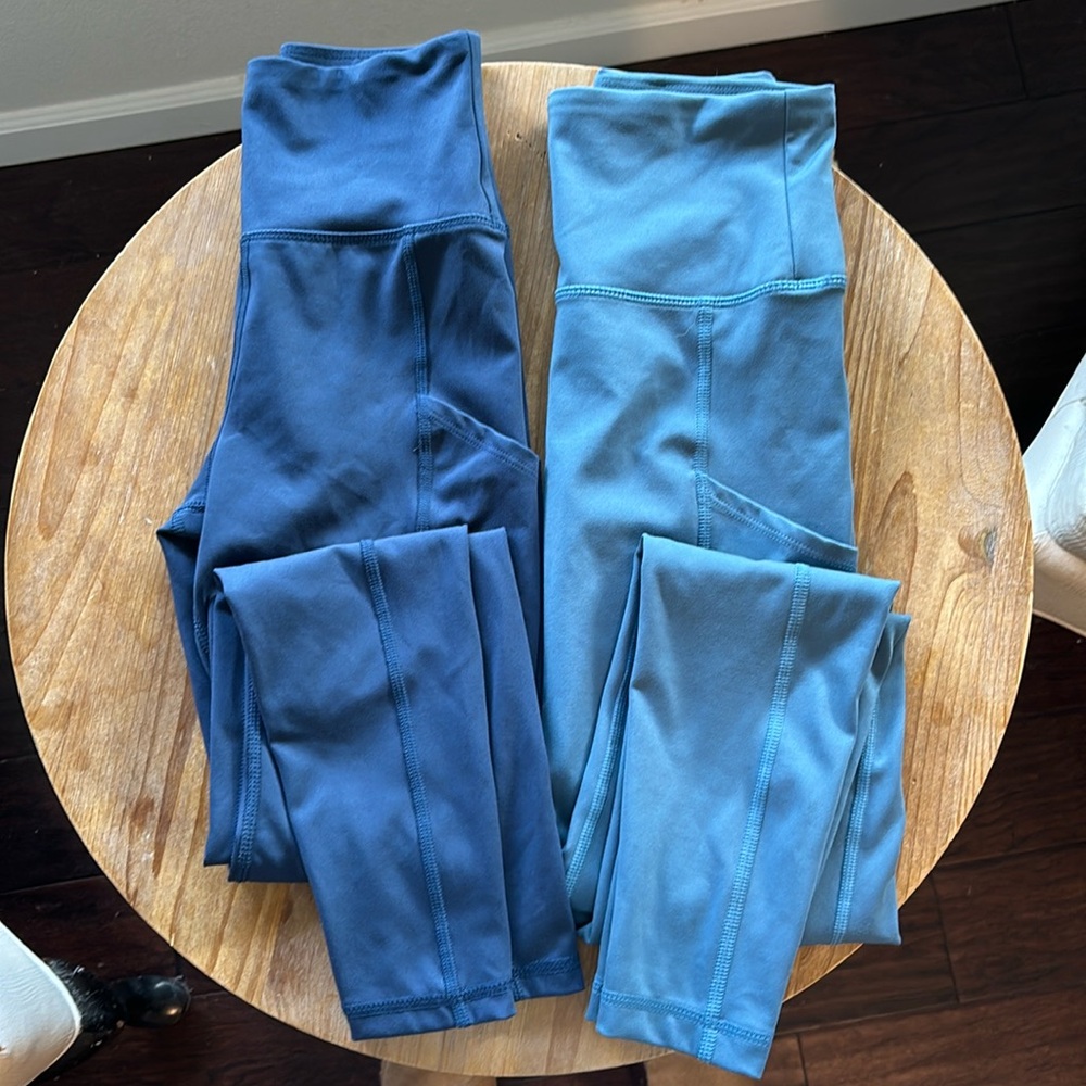 American Eagle the everything pocket legging.